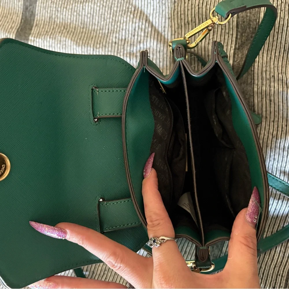 Steve Madden Green Crossbody Bag - Picture 2 of 2
